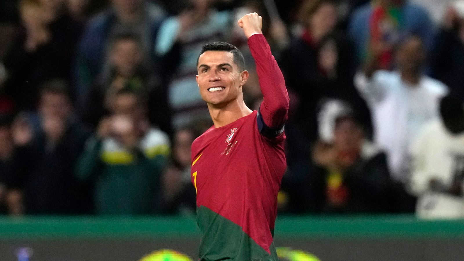 Cristiano Ronaldo marque deux buts pour le Portugal lors du 197e match