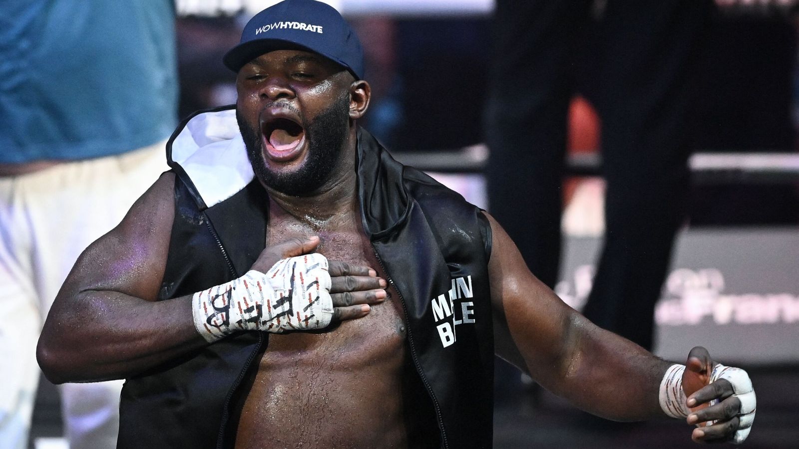 Martin Bakole targets fight with 'hiding' Dillian Whyte, ready to 'take ...