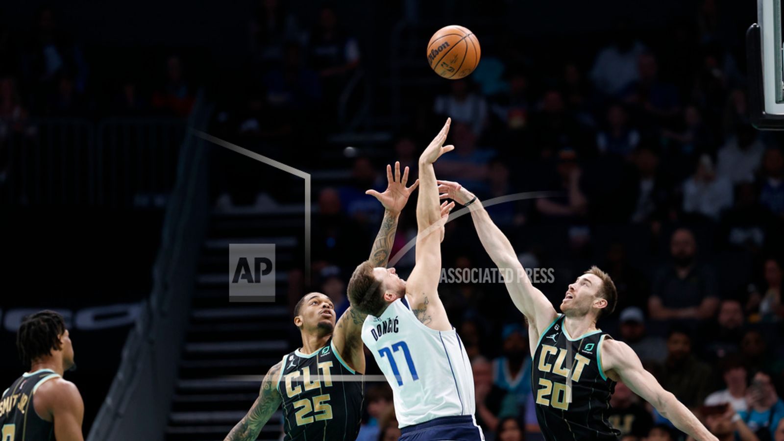Dallas Mavericks' Luka Doncic picks up 16th technical and faces one