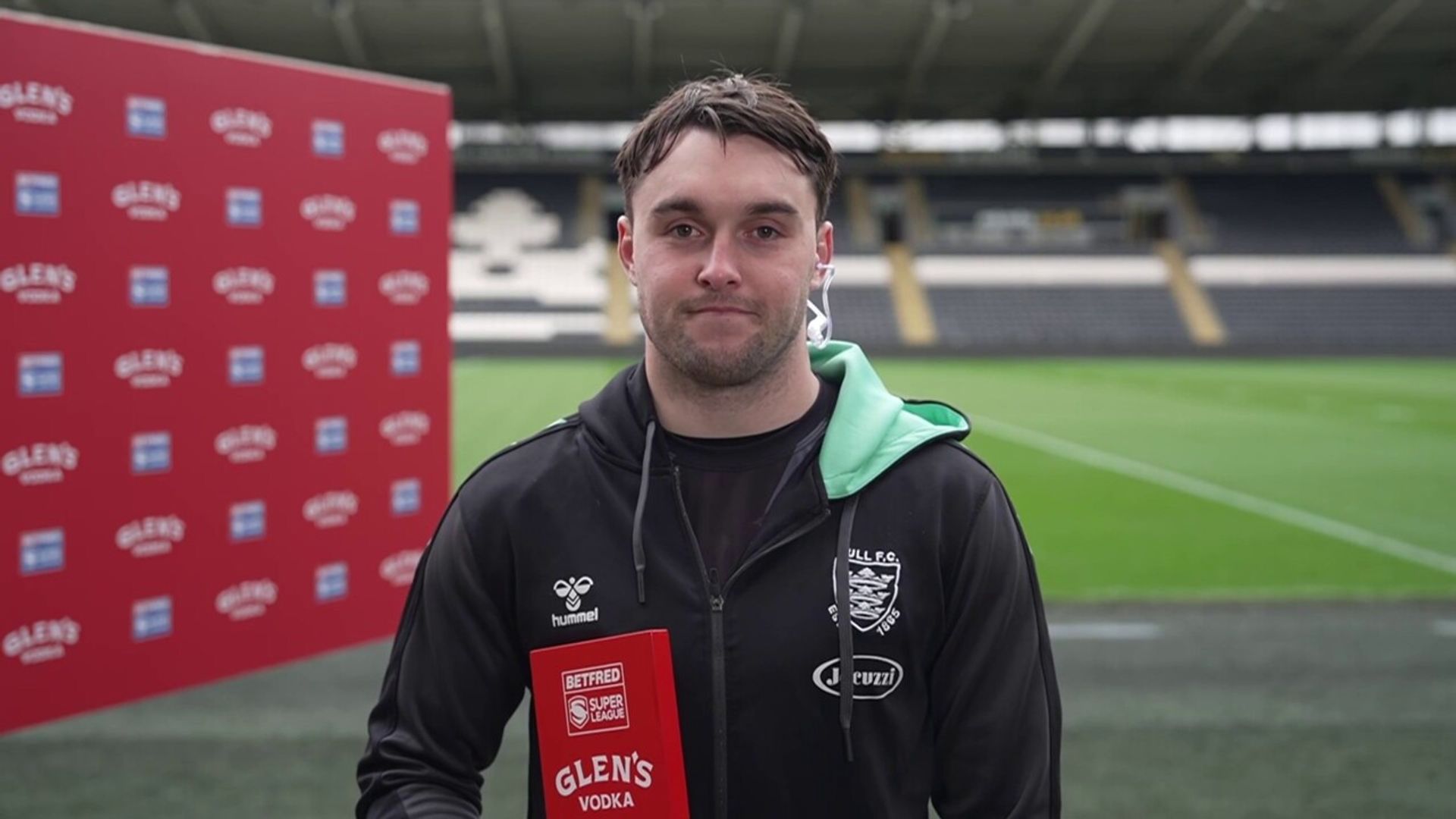 Hoy wins Super League Player of the Month | 'A humbling award'