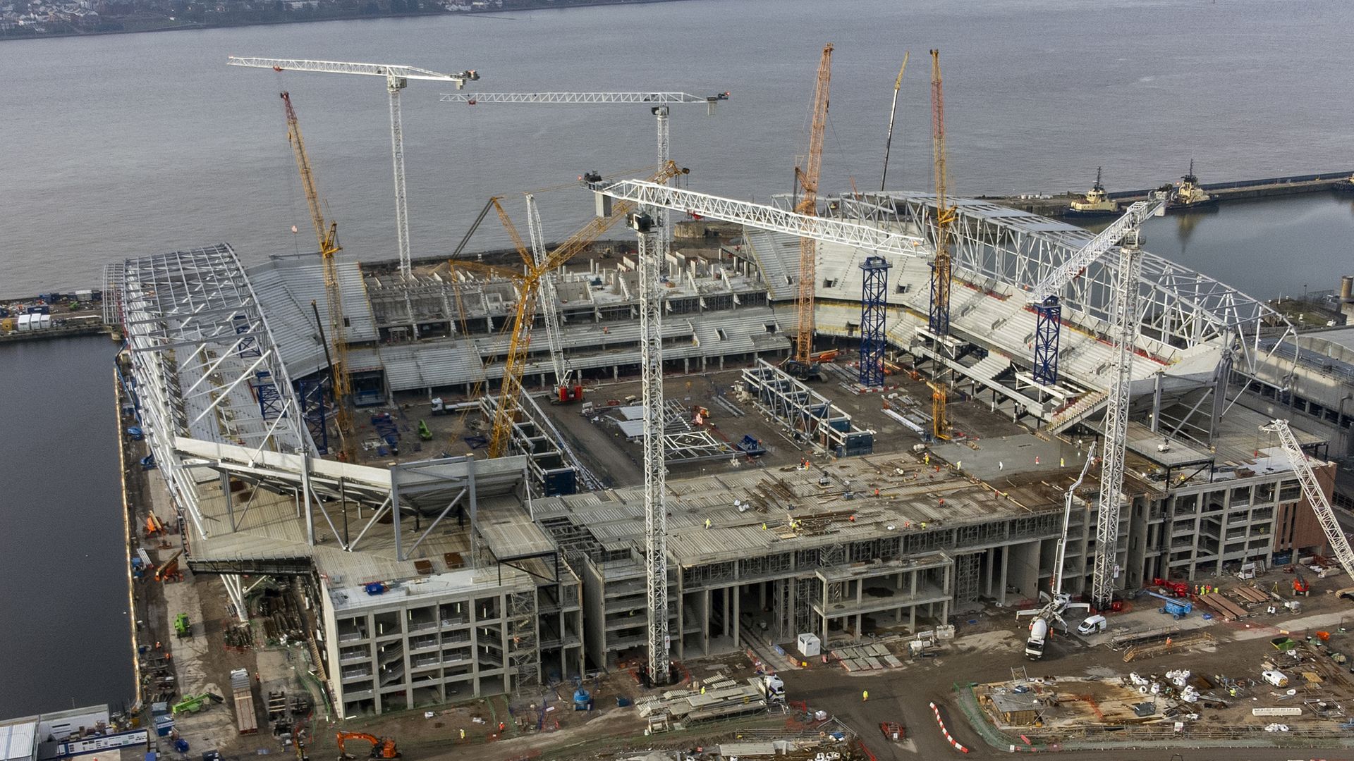 Man dies after incident at site of Everton's new stadium