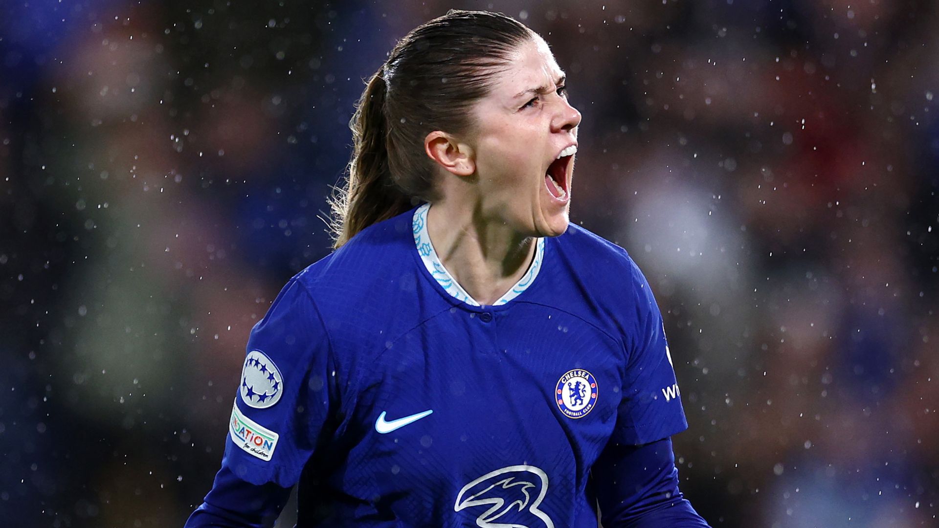Chelsea reach CL semis with dramatic shootout victory over holders Lyon