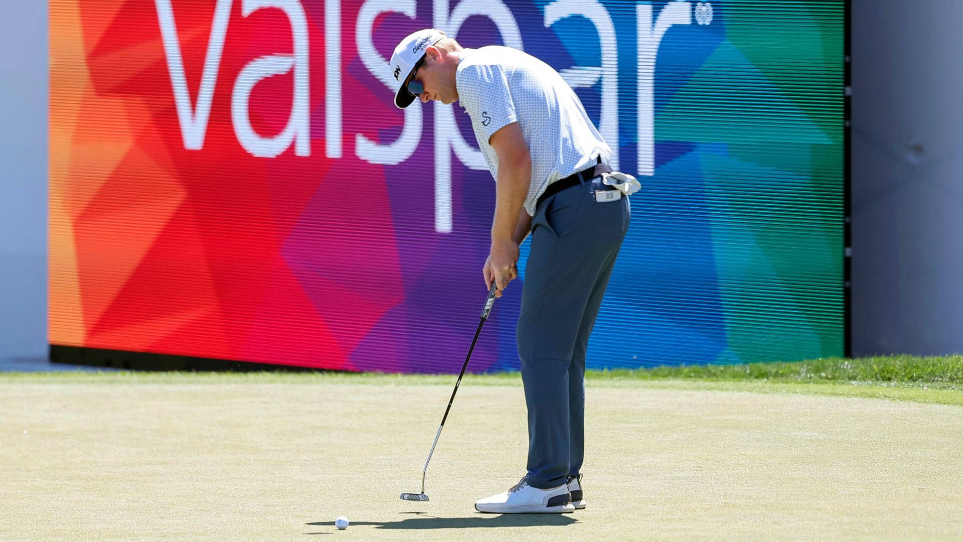 Brehm makes hole-in-one and shares lead at Valspar Championship