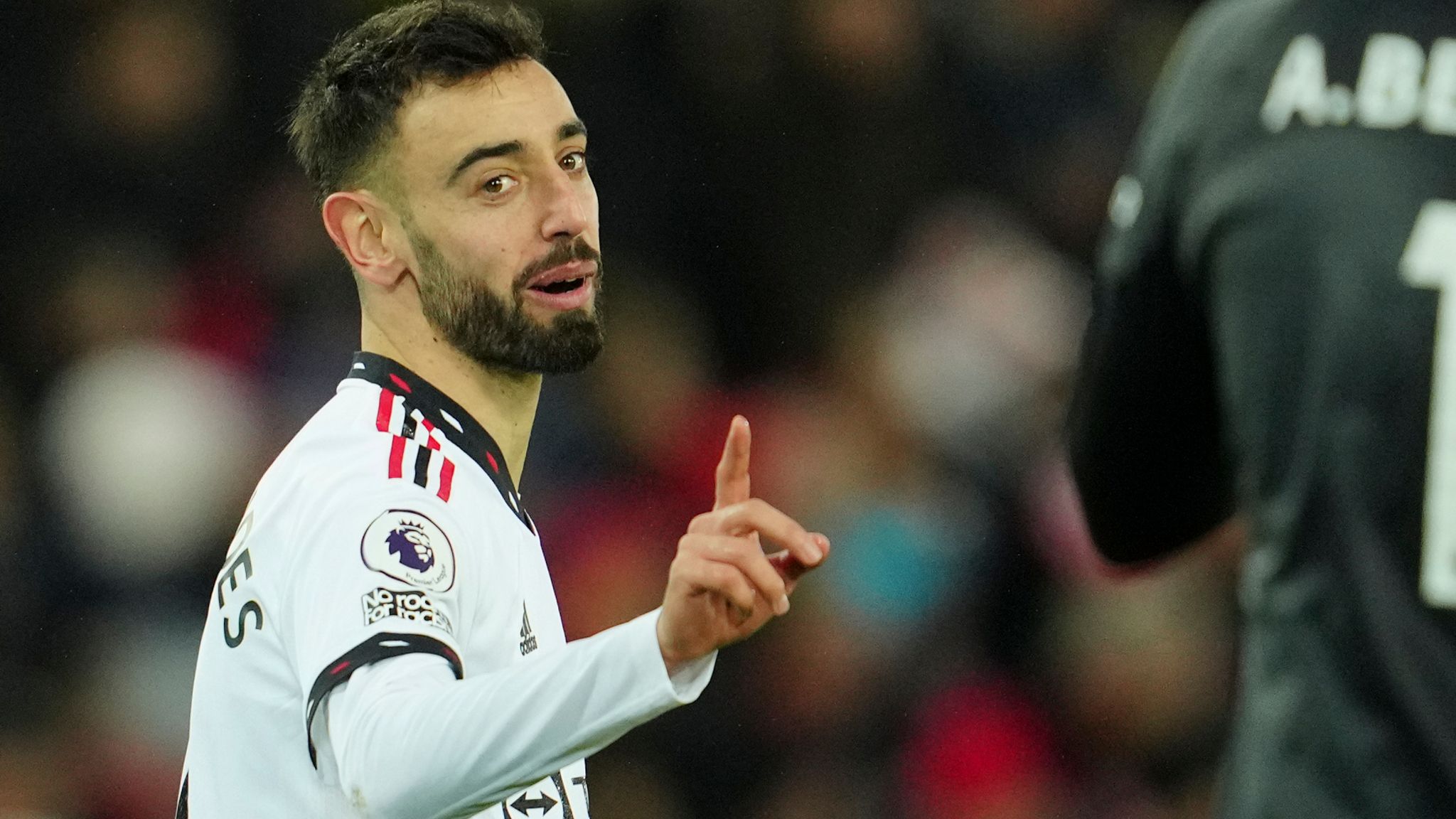 Bruno Fernandes to face no FA action after incident involving assistant  referee during Man Utd's 7-0 defeat at Liverpool | Football News | Sky  Sports