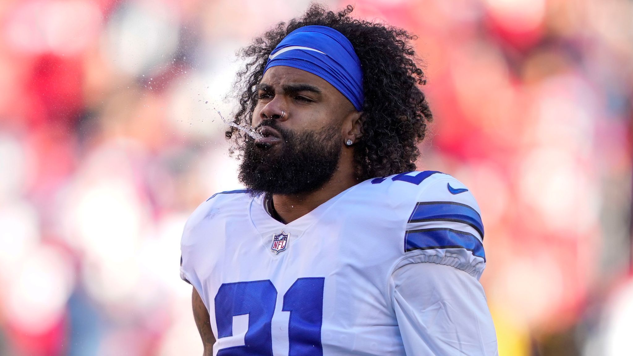 Ezekiel Elliot and the 10 Highest-Paid Running Backs in the NFL