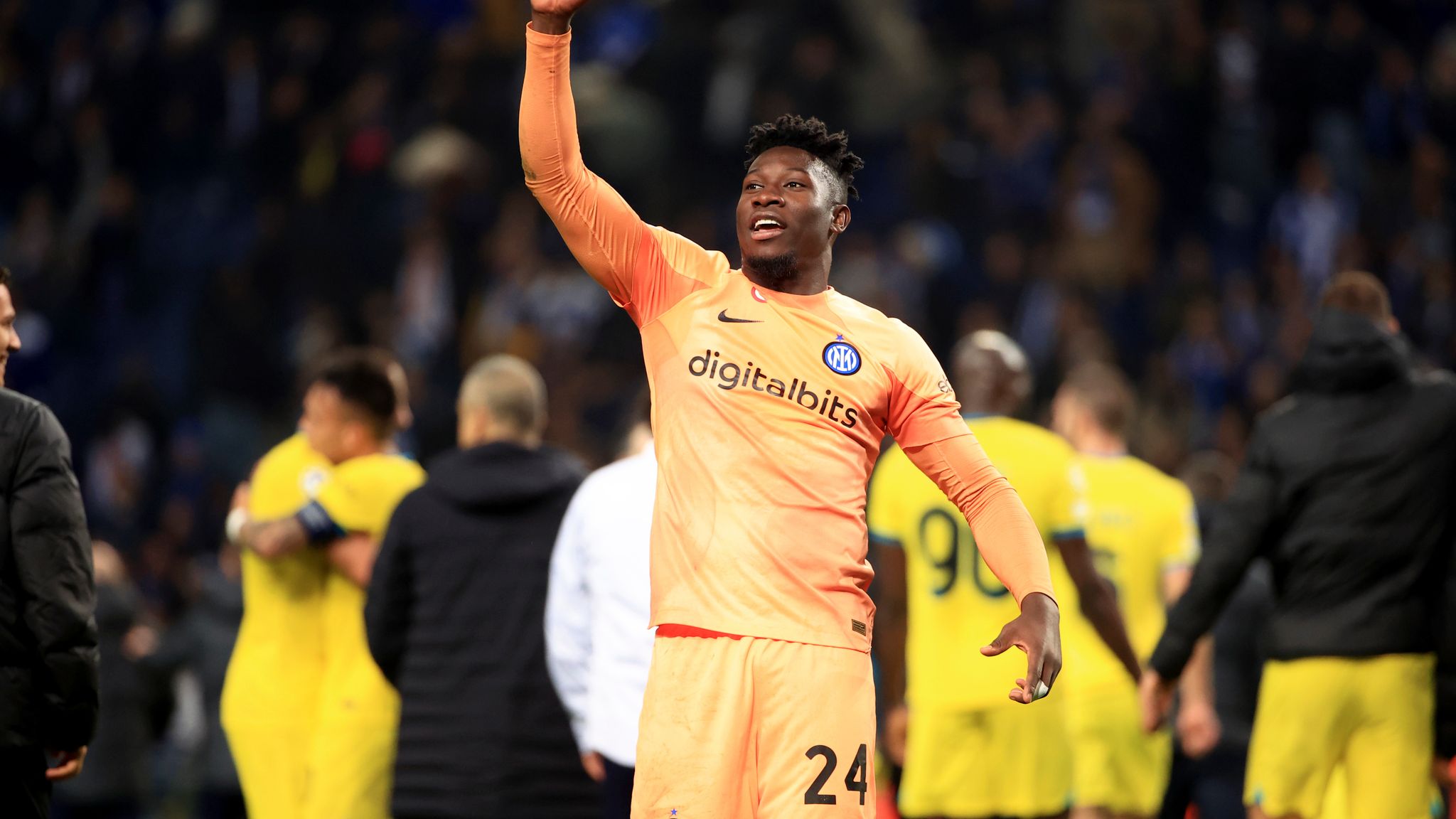 Champions: Inter resiste em Portugal e elimina o Porto em jogo sem