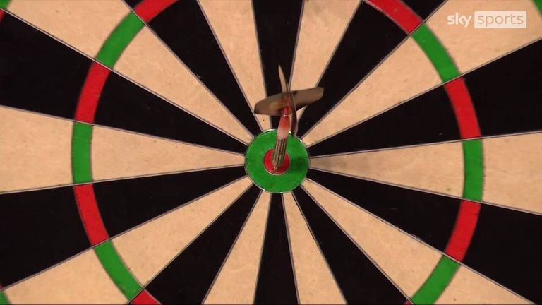 Michael Smith finds 130 in the bullseye to level things in his final Premier League clash with Jonny Clayton in Berlin