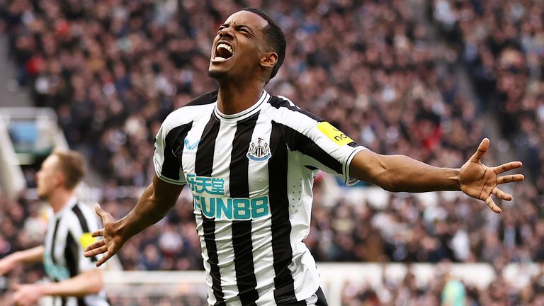 Alexander Isak of Newcastle United celebrates after scoring the team's first goal 