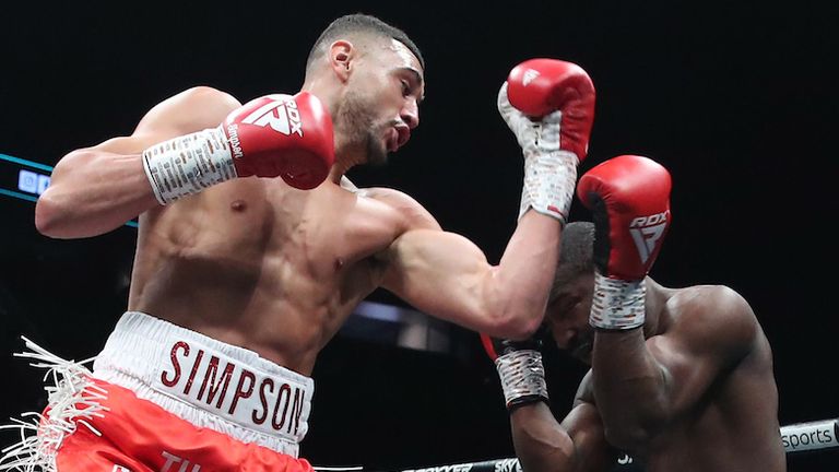 Karriss Artingstall overcomes Linzi Buczynskyj |  Callum Simpson blasts Celso Neves: ‘He bent like a deckchair’ |  boxing news
