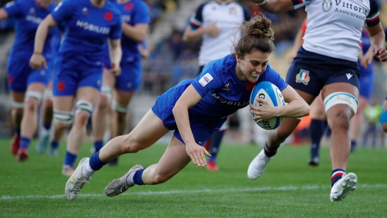 PARMA, ITALY - MARCH 26: Carla Arbez of France scores a try during the Italy v France TikTok Womens Six Nations match at Stadio Sergio Lanfranchi on March 26, 2023 in Parma, Italy. (Photo by Timothy Rogers/Getty Images)