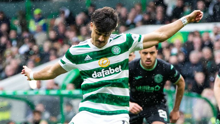 Jota scores Celtic&#39;s equaliser from the penalty spot