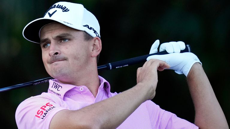 Christiaan Bezuidenhout shared top spot until two bogeys in his final three holes