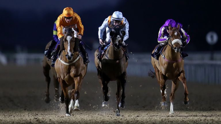 Muscutt (left) rides Thismydream to victory at Southwell