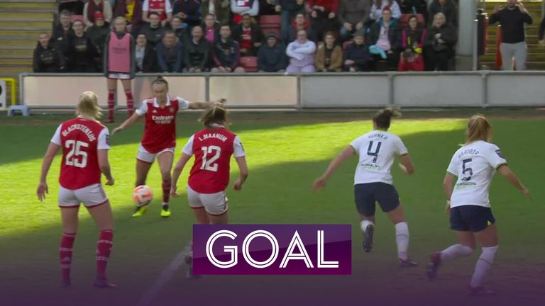 Caitlin Foord is left with space at the far post and gets her second goal of the game to make it 4-1 to Arsenal against Tottenham.