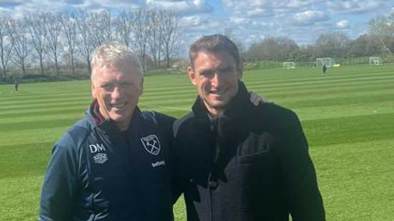 Jelavic spent time with David Moyes at West Ham over the international break