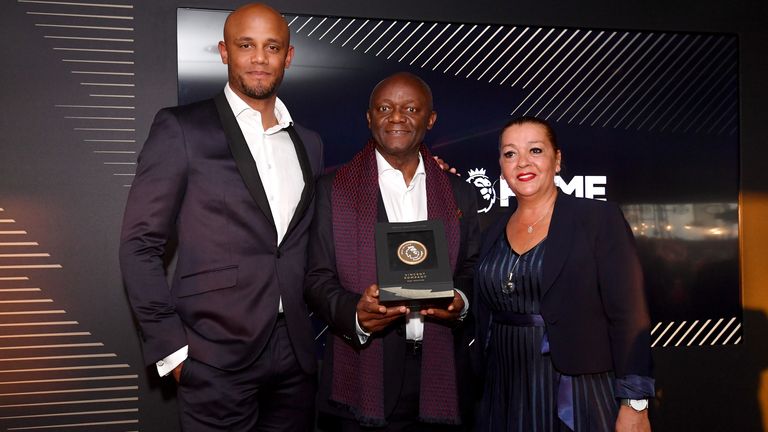 Kompany with his father Pierre in April 2022