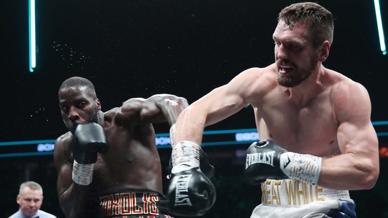 BEN SHALOM...S BOXXER FIGHT NIGHT.03/25/23 AO ARENA.PIC LAWRENCE LUSTIG/BOXXER.(FOTOS GRATIS SOLO PARA USO EDITORIAL).CAMPEONATO MUNDIAL DE PESO CRUCERO DE LA OMB.LAWRENCE OKOLIE v DAVID LIGHT