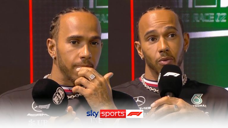 A pesar de haber criticado previamente a Mercedes por no escuchar sus preocupaciones sobre el diseño de sus autos, Lewis Hamilton insiste en que todavía está completamente comprometido con el equipo y los describió como su 'familia'.