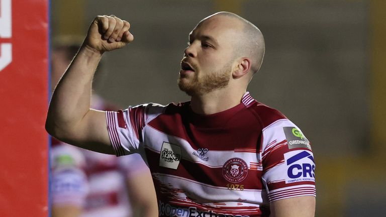 Liam Marshall grabbed a hat-trick as Wigan were victorious at Castleford