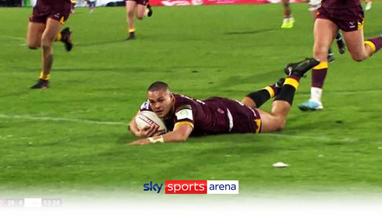 Lolohea touches down