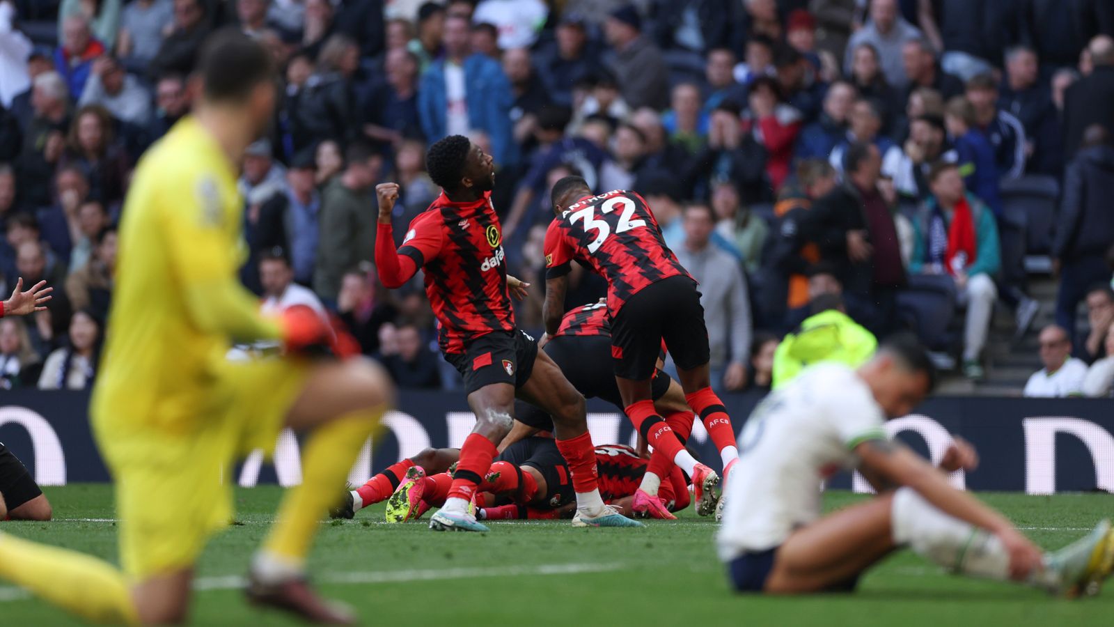 Tottenham 2:3 Bournemouth: Gól Danga Ouattaru v prestávke priniesol Xerezovi dramatický šok, víťazstvo nad Tottenhamom |  futbalové správy