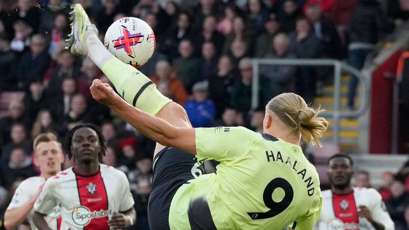 Southampton 1-4 Man City: Erling Haaland scoort 30 Premier League-goals terwijl Arsenal dicht bij vijf punten |  voetbal nieuws