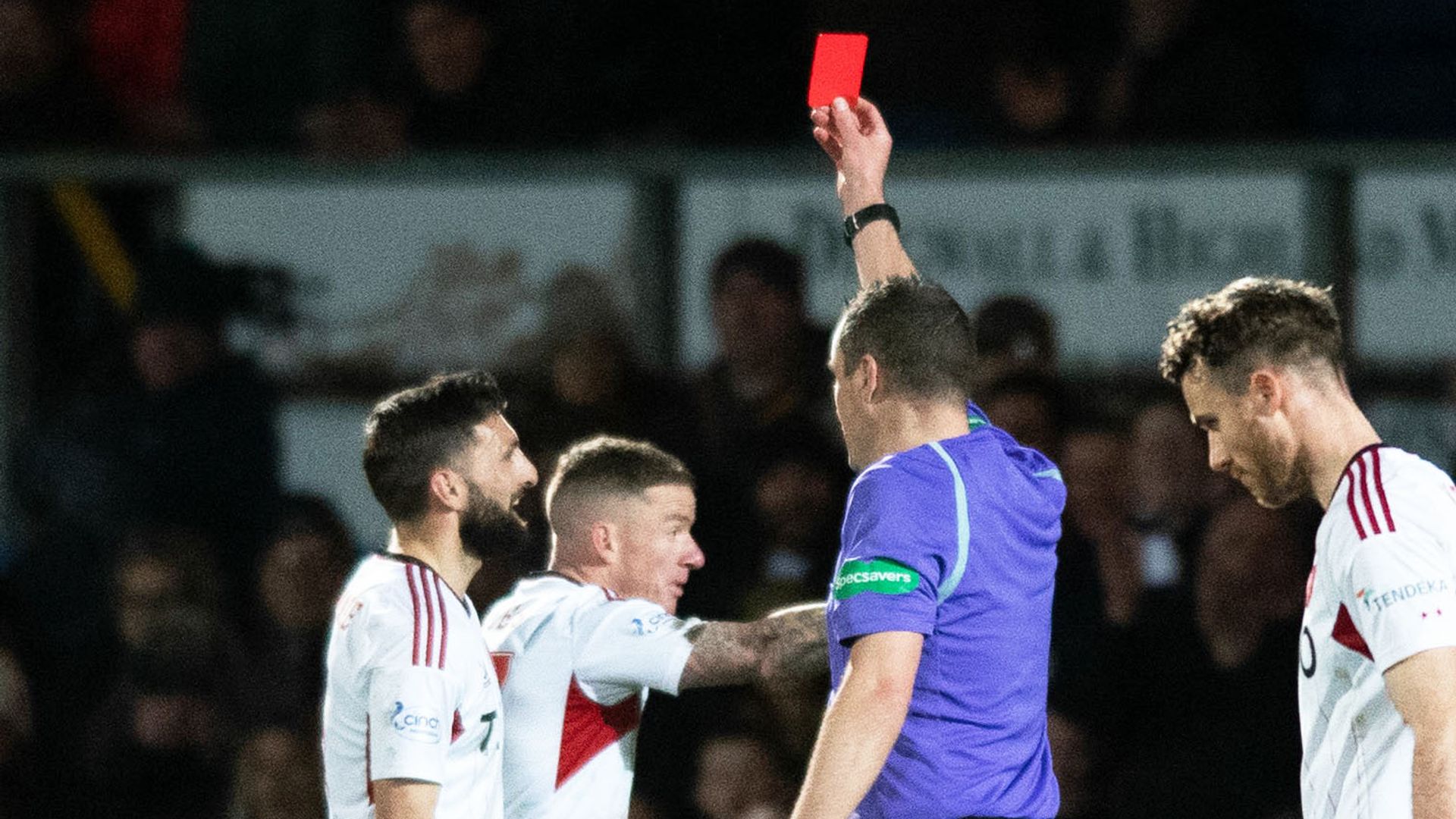 'Harsh and unnecessary' – Aberdeen unhappy with Shinnie’s four-match ban