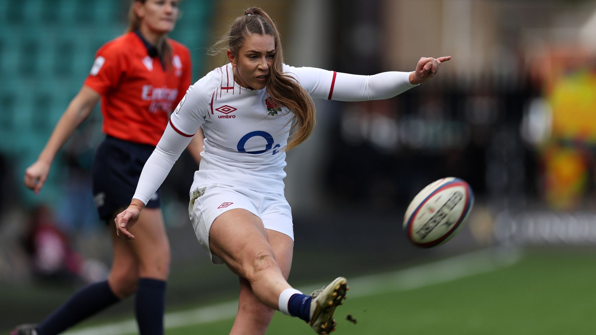 'It's an unfair game' - Middleton calls for goal-kicking change in women's rugby