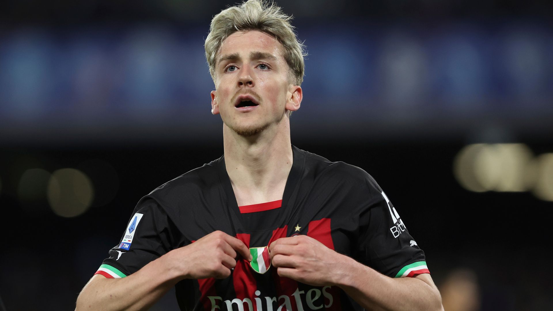 European round-up: Napoli thrashed by AC Milan | PSG beaten by Lyon