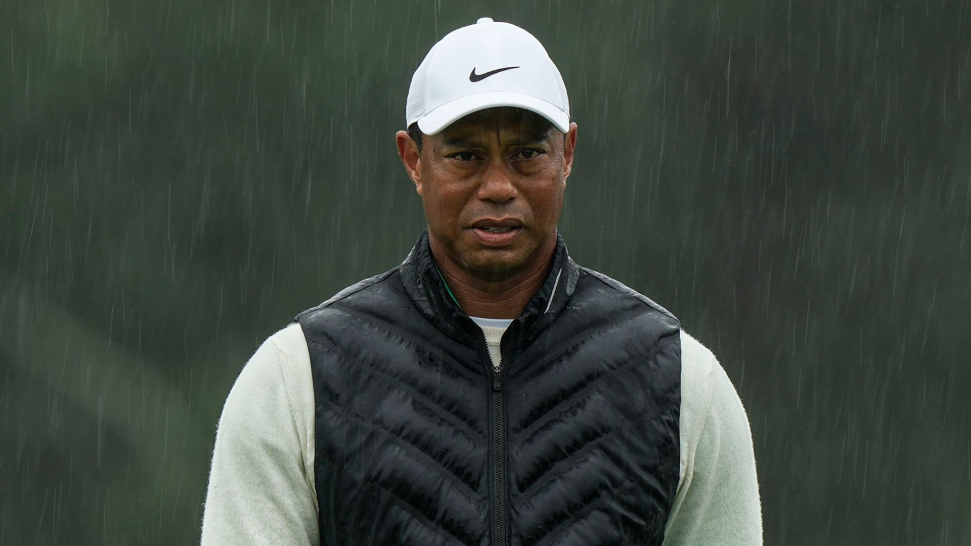 Woods to miss The Open due to injury