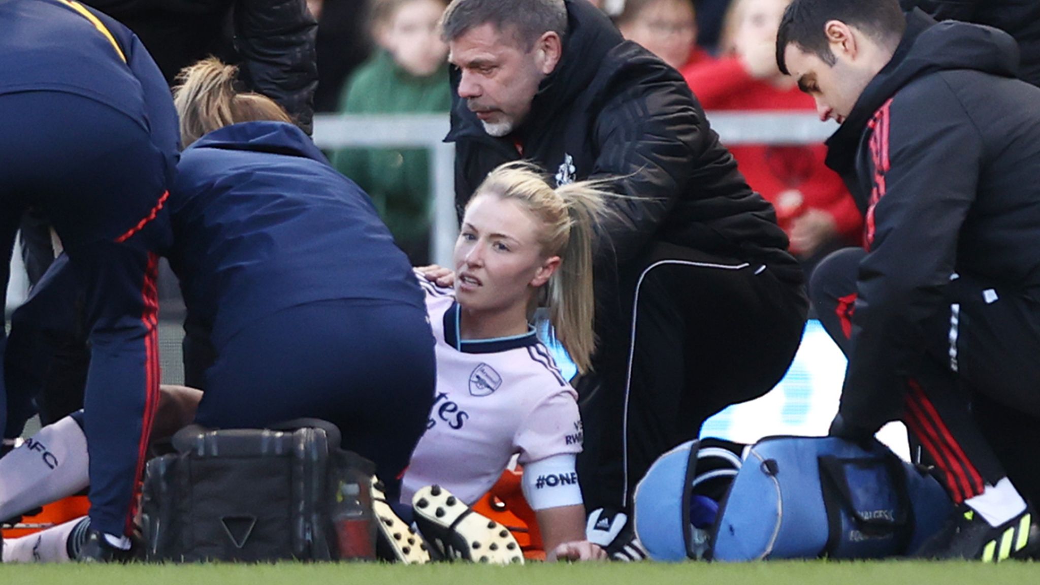 Arsenal and England's Leah Williamson suffers 'significant' hamstring  injury - The Athletic