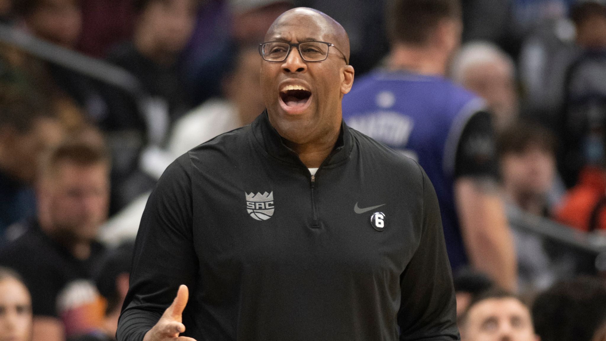 Sacramento Kings Mike Brown Unanimously Named Coach Of The Year Nba News Sky Sports