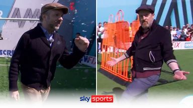 Volley, 1v1, crossbar: Lasso and Beard take on Soccer AM's Pro-AM!