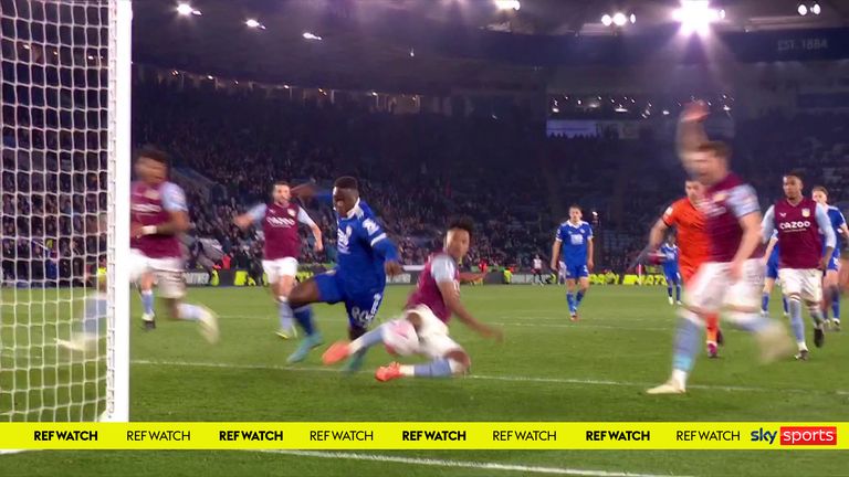 Leicester pen overturned against Aston Villa ref watch thumb 