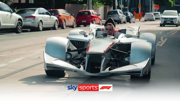 Jenson Button drives F1 car through the streets of Melbourne!