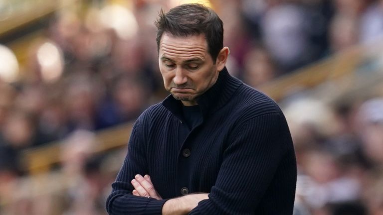 Chelsea interim manager Frank Lampard looks dejected on the touchline at Molineux
