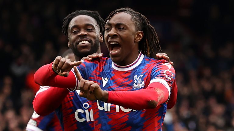 Eberechi Eze celebrates after equalising for Crystal Palace against Leicester