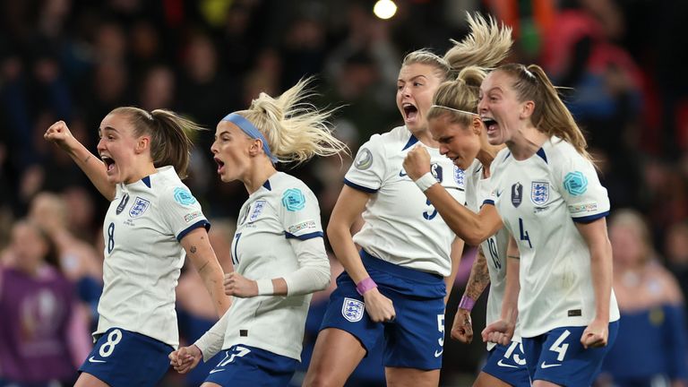 England react during penalty shootout against Brazil in the Women&#39;s Finalissima