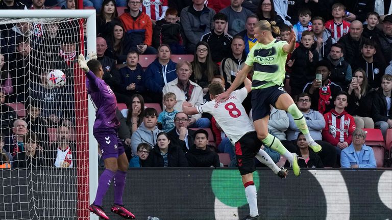 Erling Haaland heads Man City in front