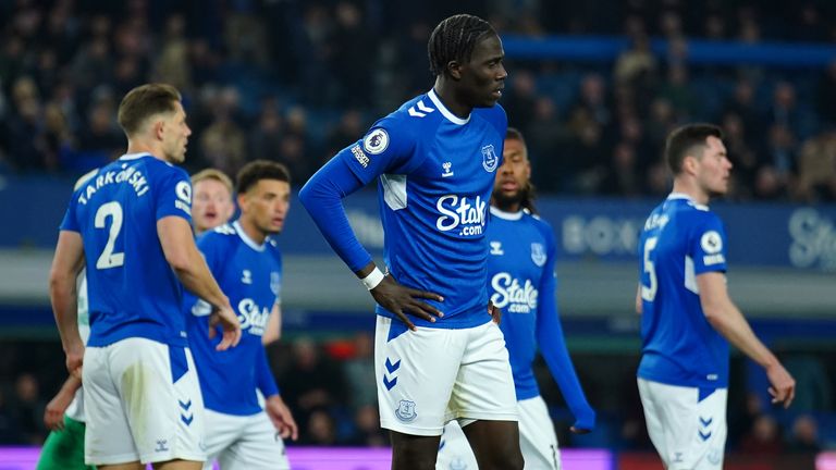 Everton suffered their heaviest home league defeat to Newcastle since Boxing Day 1933, when they lost by four goals in a top-flight encounter (a 3-7 defeat)