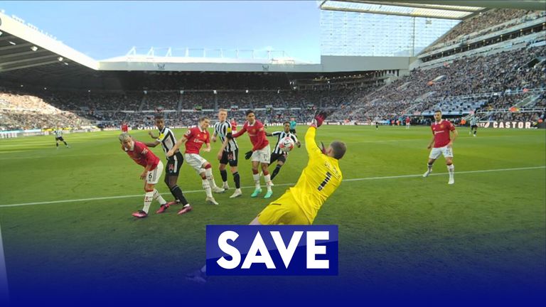 Manchester United goalkeeper David De Gea made an instinctive double save to stop Newcastle taking the lead at St James&#39; Park.