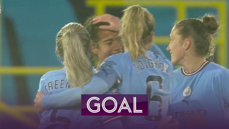 'Amazing!' - Fowler heads in Man City's SIXTH!
