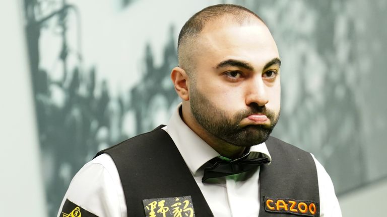 Cazoo World Snooker Championship 2023 - Day 3 - The Crucible
Hossein Vafaei during his match with Ding Junhui at the Crucible Theatre, Sheffield. Picture date: Monday April 17, 2023.