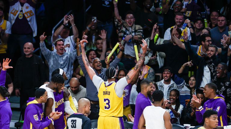 LA Lakers celebrate their play off win against the Memphis Grizzlies