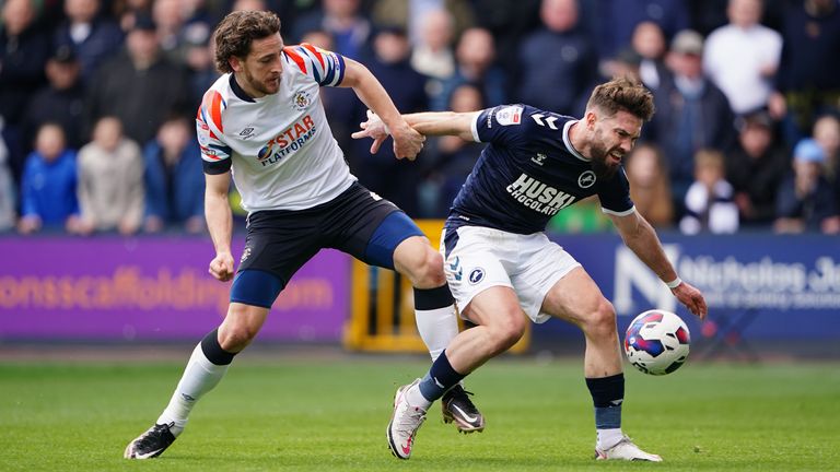 Millwall 0-0 Luton: Championship play-off hopefuls play out stalemate at  The Den | Football News | Sky Sports