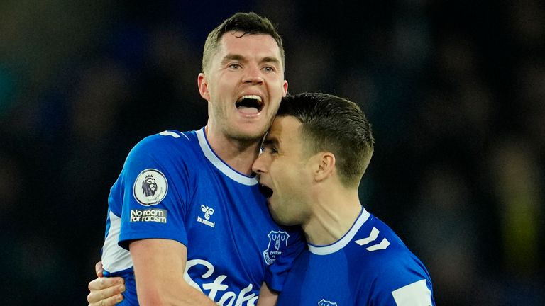 Everton's Michael Keane celebrates his equaliser