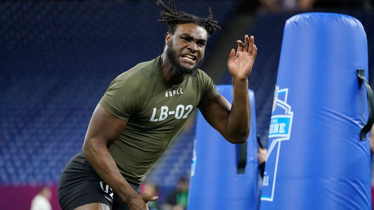 Anderson in action at the NFL Scouting Combine 