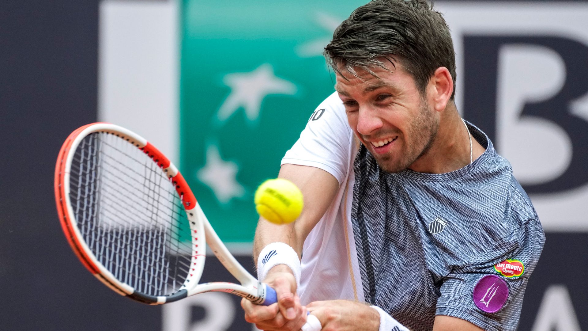 French Open LIVE! Norrie two sets up against Pouille; Alcaraz leads