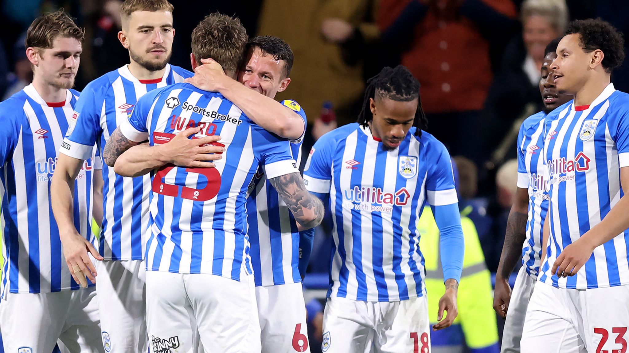 Huddersfield 1-0 Sheffield United: Danny Ward's goal preserves  Huddersfield's Championship status as Reading relegated | Football News |  Sky Sports