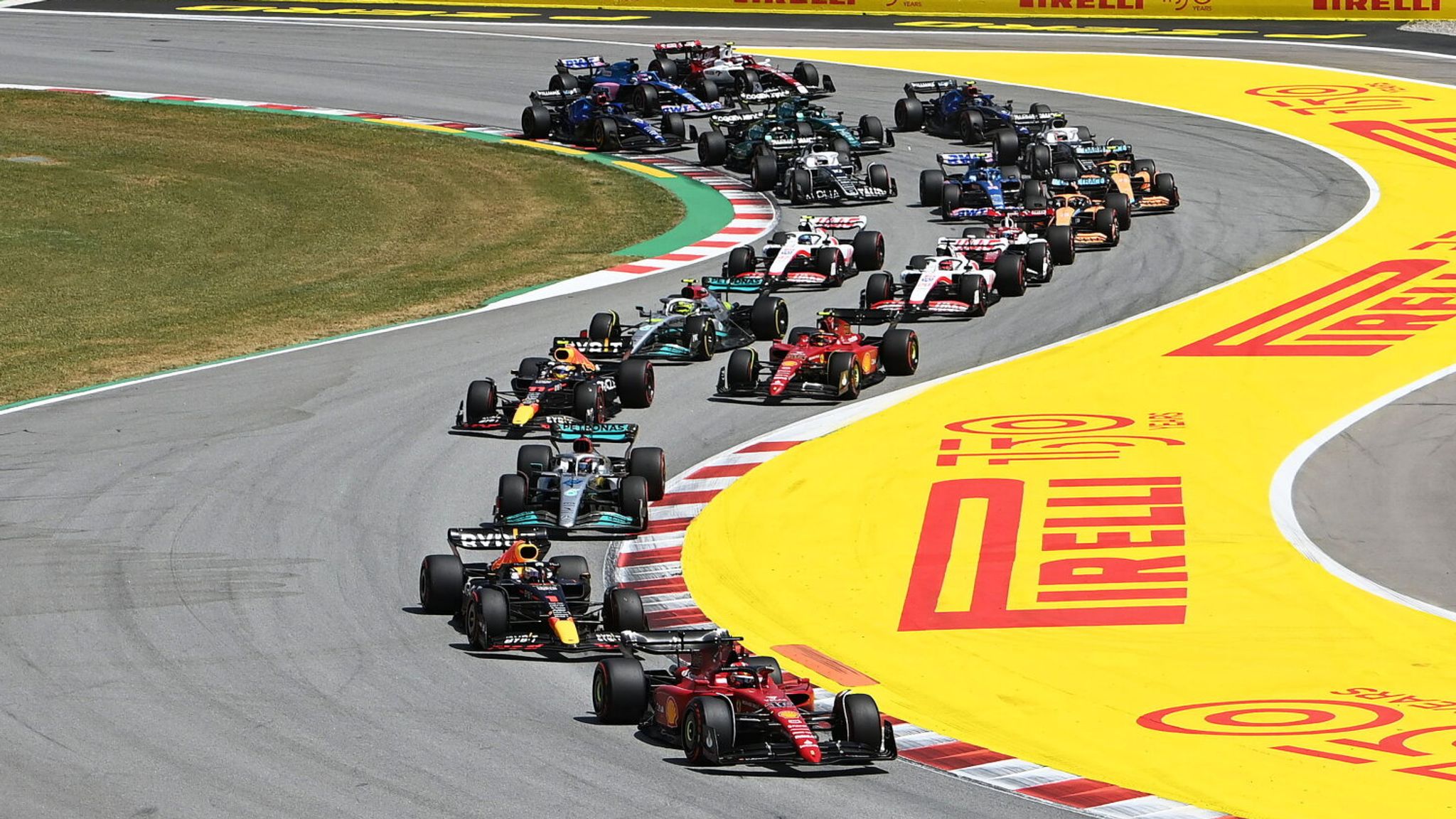 Hamilton: I could have fought the Red Bulls in F1 Spanish GP